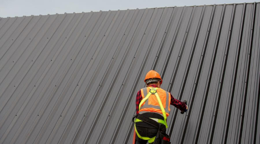 Expert Emergency Roof Repairs services in Southport, ME